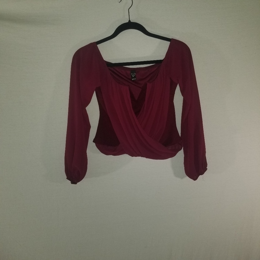 Windsor Long Sleeve Crop Top B5